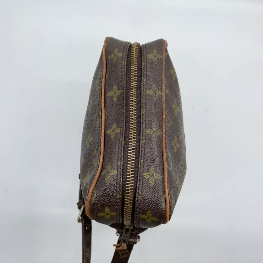 Authientic LOUIS VUITTON Monogram Petit Marceau Crossbody Bag/with Lv shop bag - Picture 10 of 16